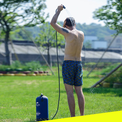 Douche extérieure