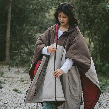 Manteau sac de couchage style poncho