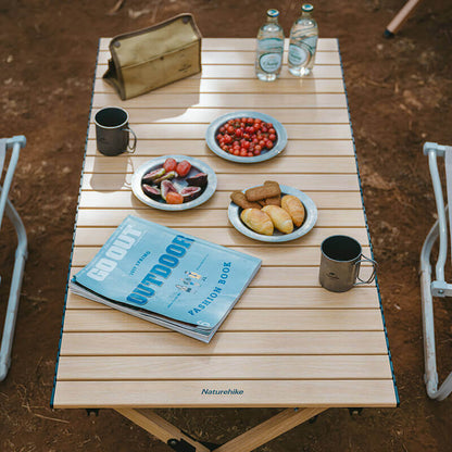 Table pliante en aluminium